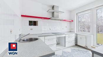 Mieszkanie na sprzedaż w bloku Tomaszowo